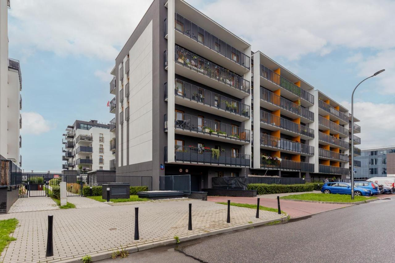 Cozy Apartment With Parking Bakalarska By Noclegi Renters Varšava Exteriér fotografie