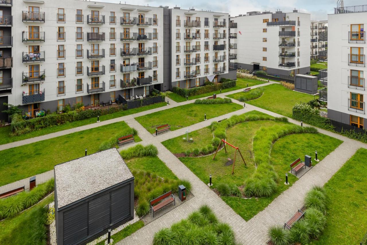 Cozy Apartment With Parking Bakalarska By Noclegi Renters Varšava Exteriér fotografie