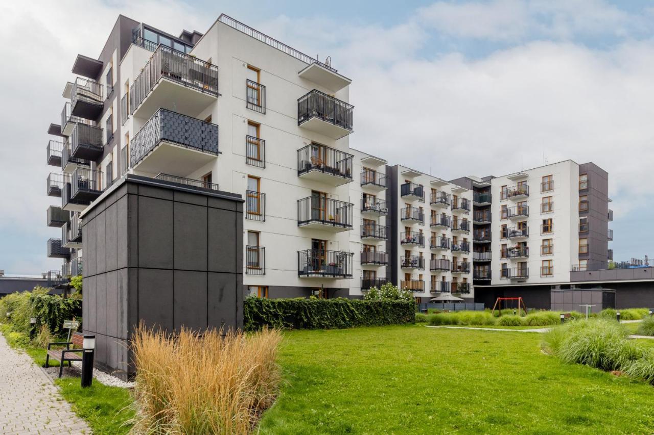 Cozy Apartment With Parking Bakalarska By Noclegi Renters Varšava Exteriér fotografie