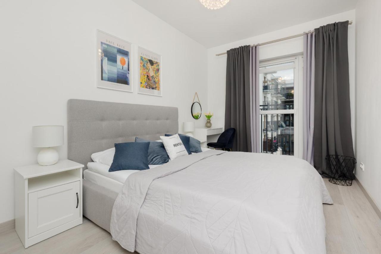 Cozy Apartment With Parking Bakalarska By Noclegi Renters Varšava Exteriér fotografie